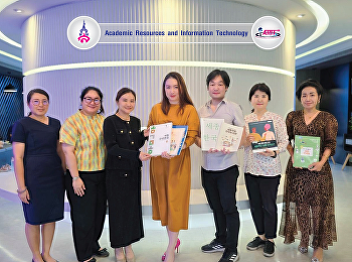 The Academic Resource Center was given
Korean language books for use in student
learning activities.